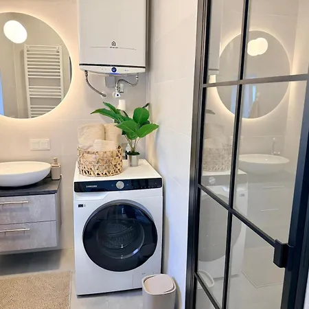 M8 Citystage Two Апартаменты Грац